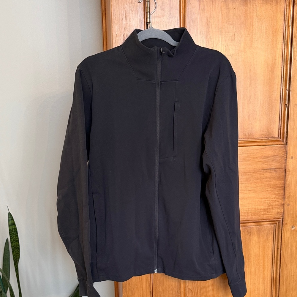 lululemon athletica Men's Black Windbreaker